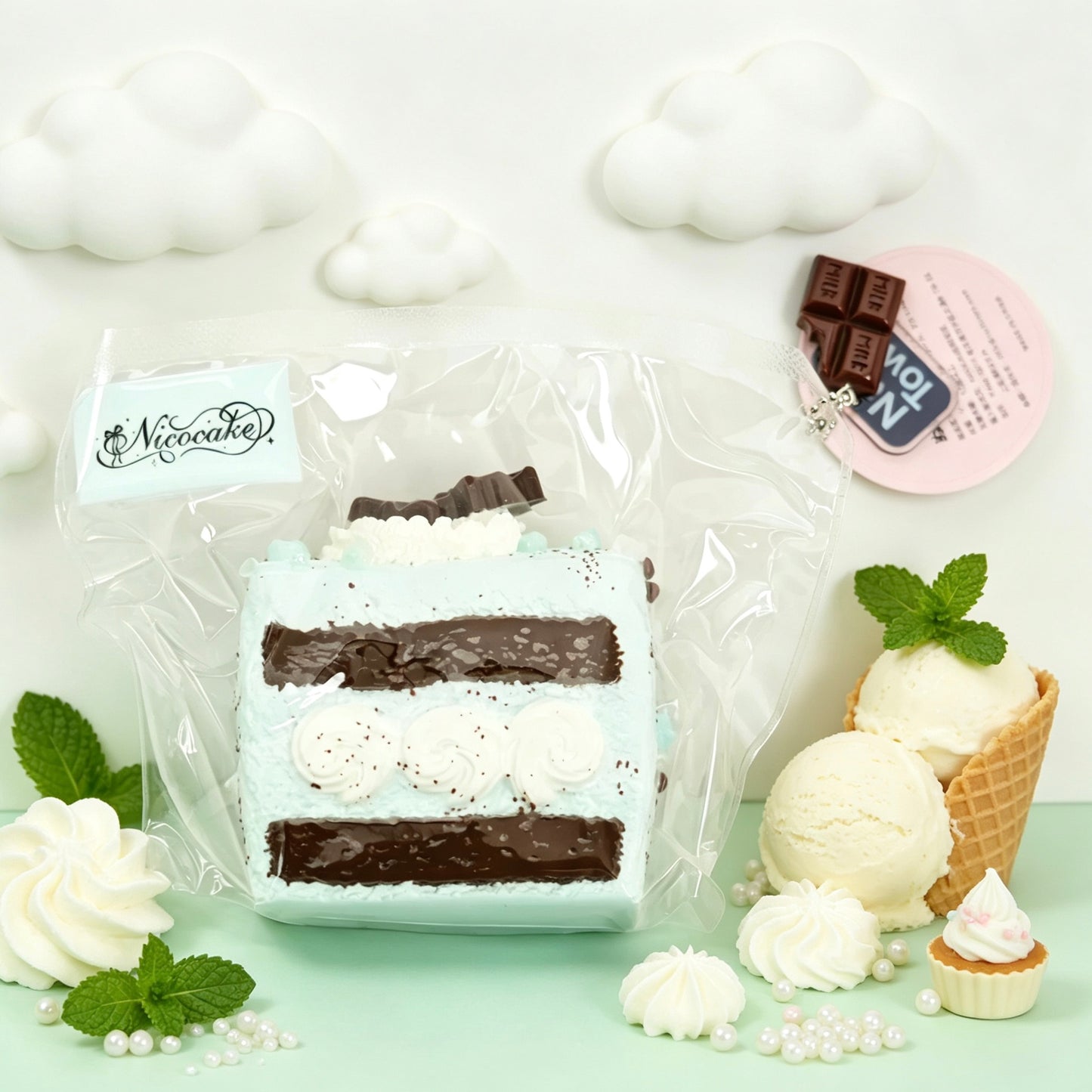 NUIT TOWN  スクイーズ　ショートケーキ（チョコミント）
