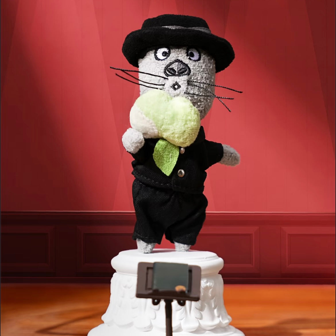 MAOMAOMAO Chic Cat Museum series plush ぬいぐるみペンダント